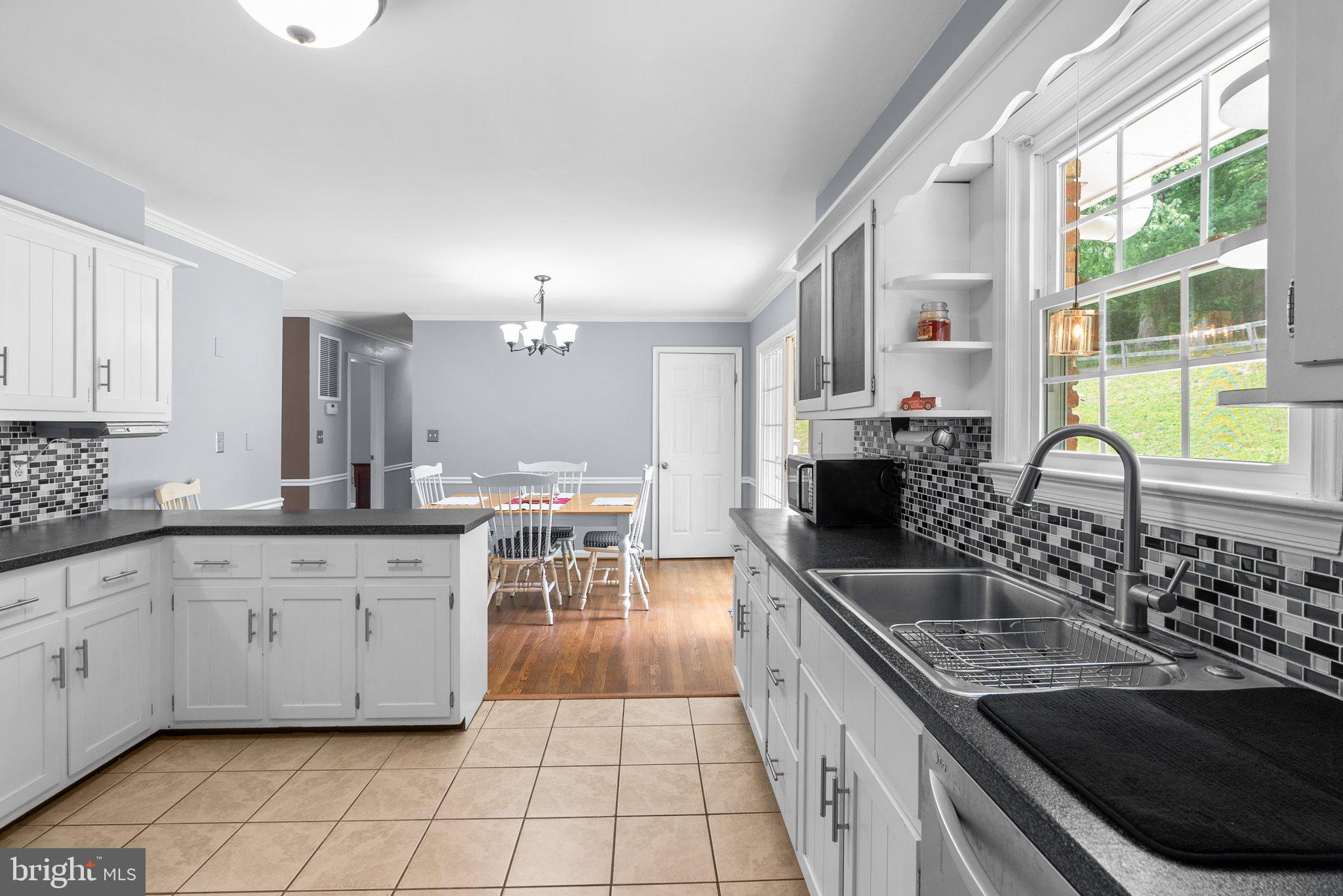 26811 Clarksburg Road Damascus, MD 20872 - Photo 14 of 46 Gallery Image 14