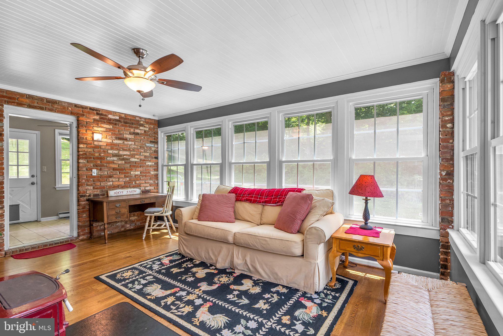 26811 Clarksburg Road Damascus, MD 20872 - Photo 18 of 46 Gallery Image 18