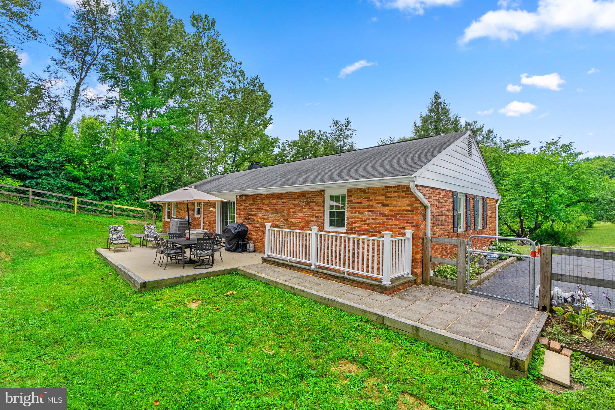 26811 Clarksburg Road Damascus, MD 20872 - Photo 39 of 46 Gallery Image 39