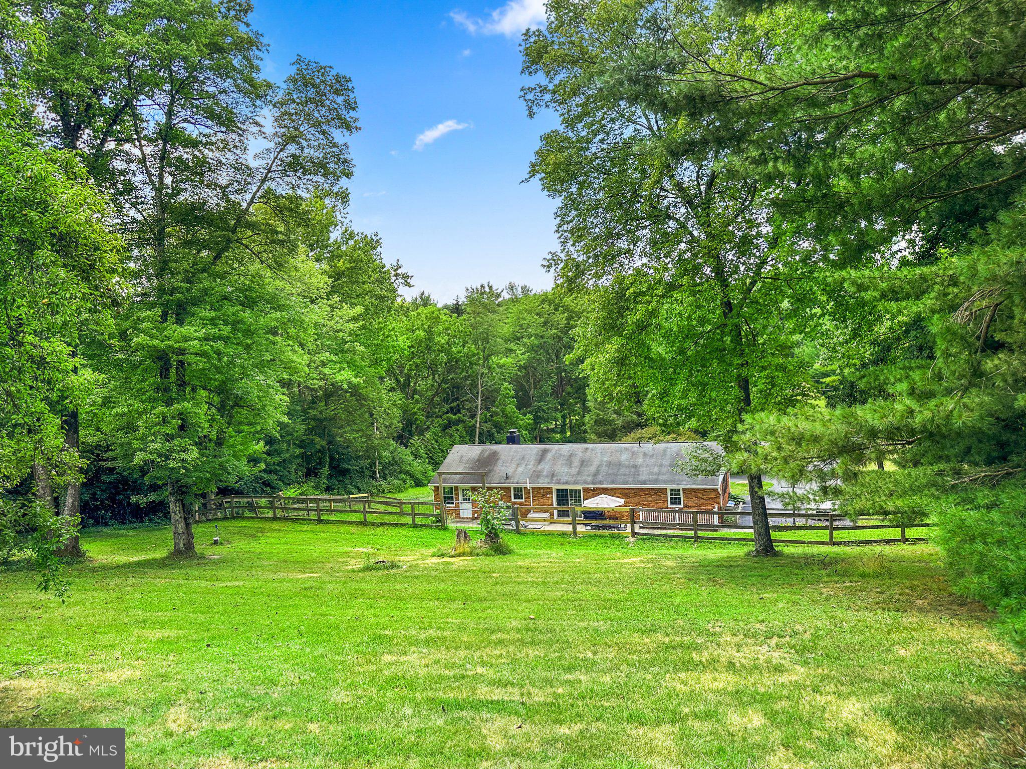 26811 Clarksburg Road Damascus, MD 20872 - Photo 40 of 46 Gallery Image 40