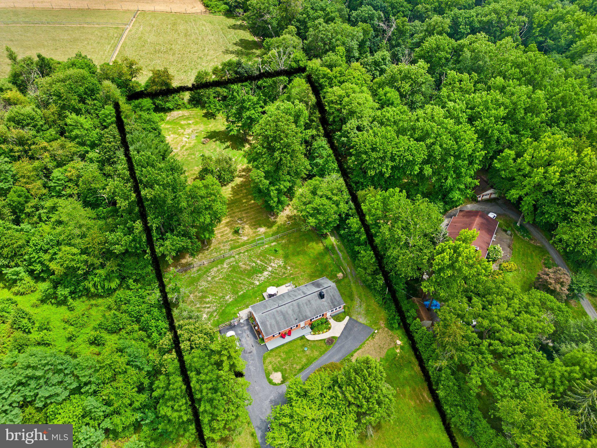 26811 Clarksburg Road Damascus, MD 20872 - Photo 45 of 46 Gallery Image 45