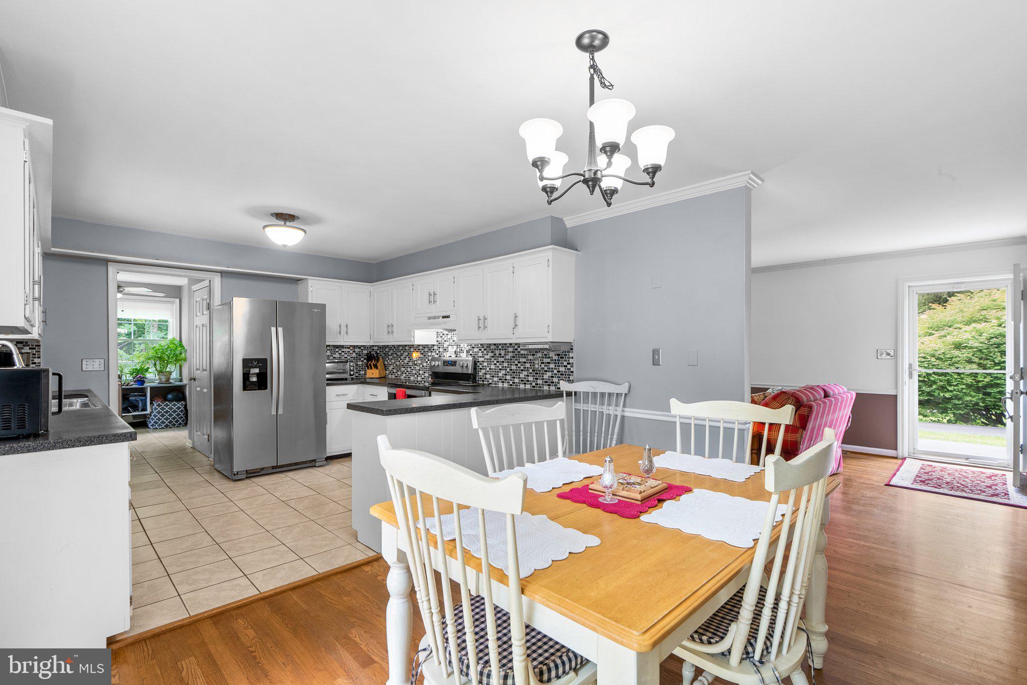 26811 Clarksburg Road Damascus, MD 20872 - Photo 10 of 46 Gallery Image 10