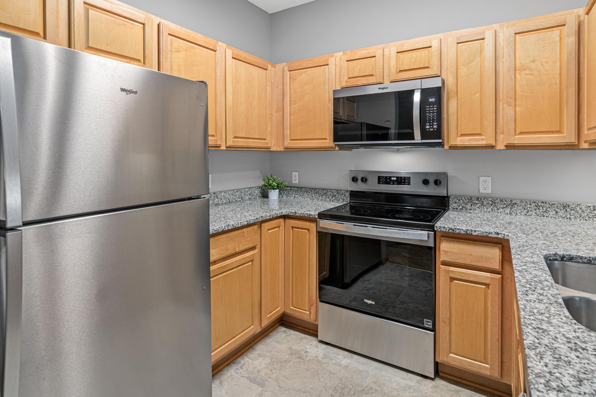 9457 Marshall Road Eden Prairie, MN 55347 - Photo 6 of 19