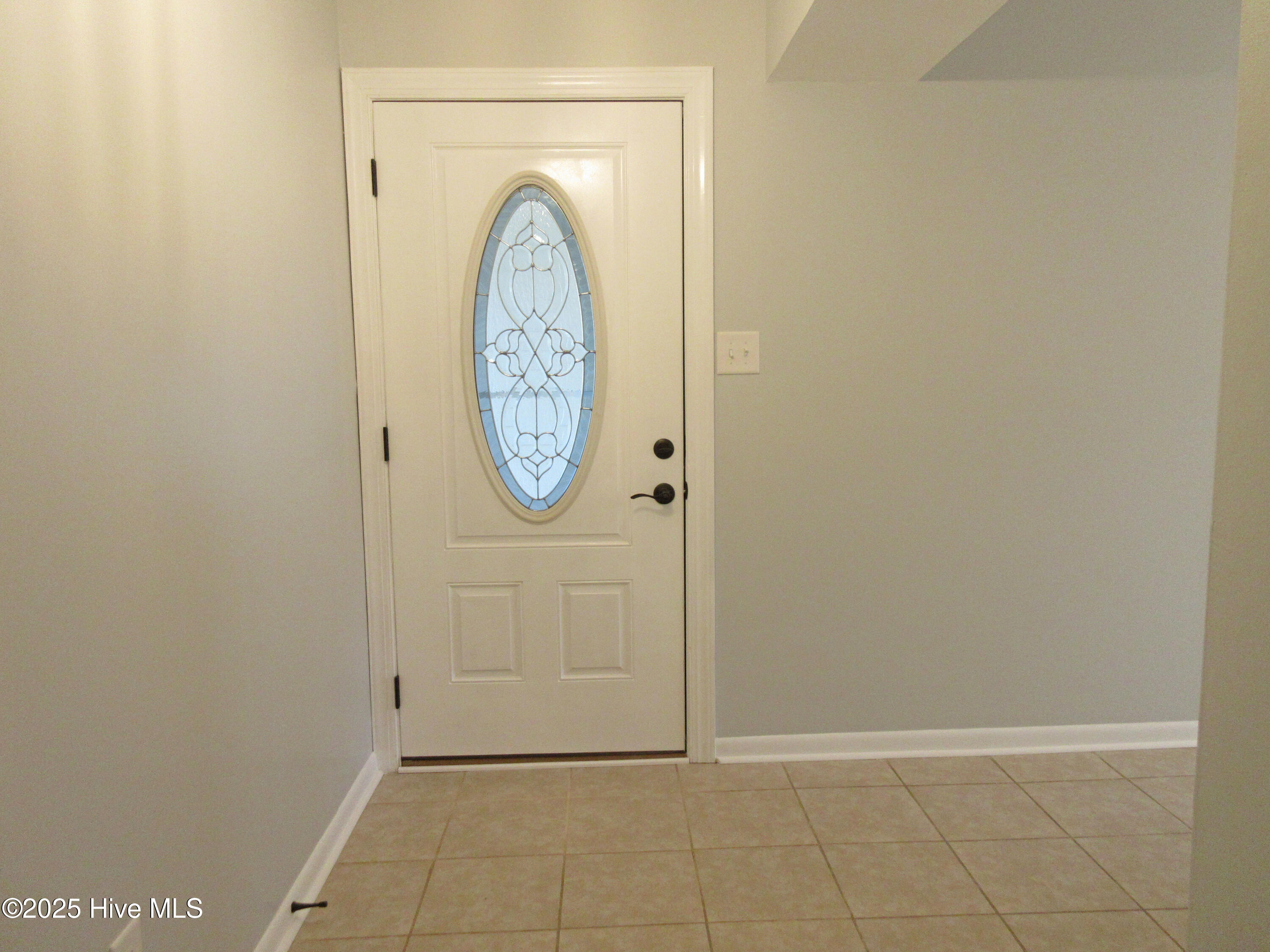 143 Balsam Road Jacksonville, NC 28546 - Photo 3 of 15 143 Balsam Rd - Entry