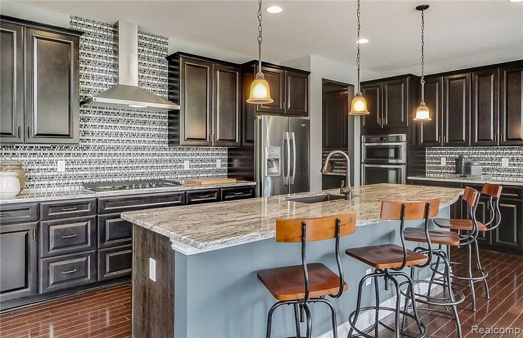 2041 Logan Drive Rochester Hills, MI 48309 - Photo 8 of 18