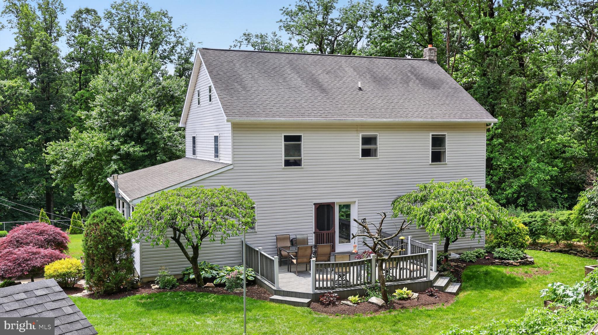 257 Hill Road New Holland, PA 17557 - Photo 26 of 94 Charming home nestled in lush greenery.