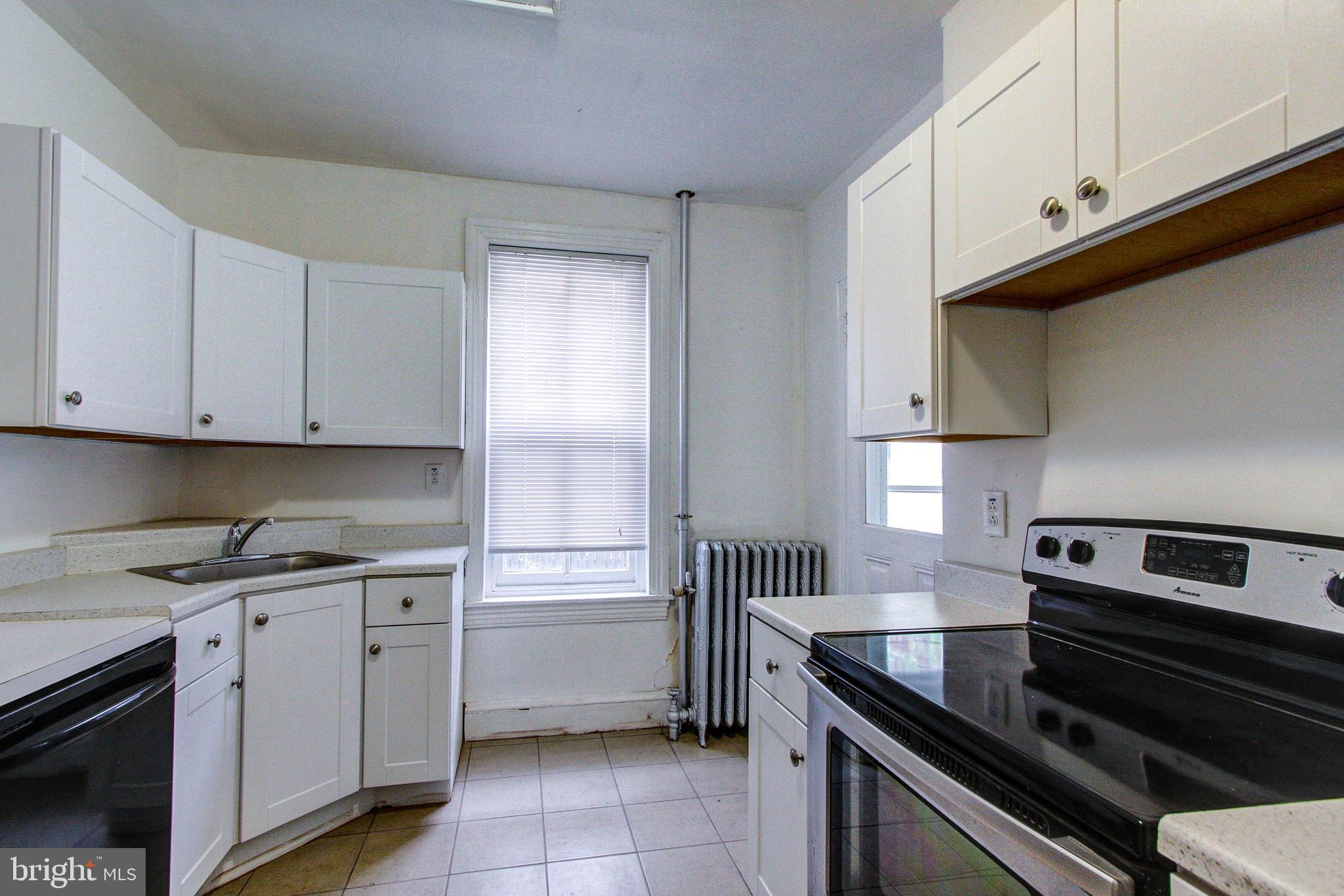 351 Chestnut Street Pottstown, PA 19464 - Photo 12 of 53