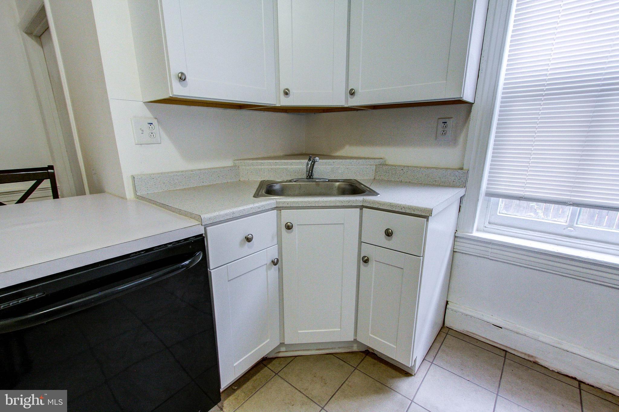 351 Chestnut Street Pottstown, PA 19464 - Photo 14 of 53