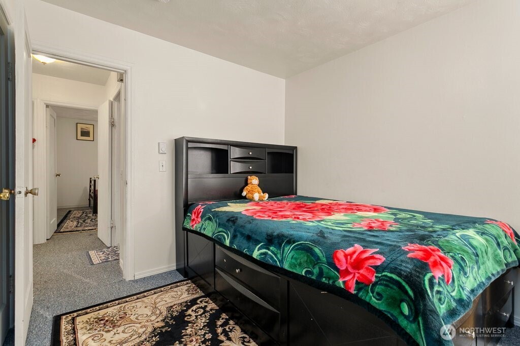 6113 Rockefeller Avenue Everett, WA 98203 - Photo 18 of 32