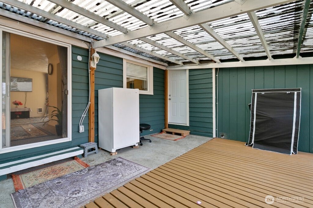 6113 Rockefeller Avenue Everett, WA 98203 - Photo 27 of 32