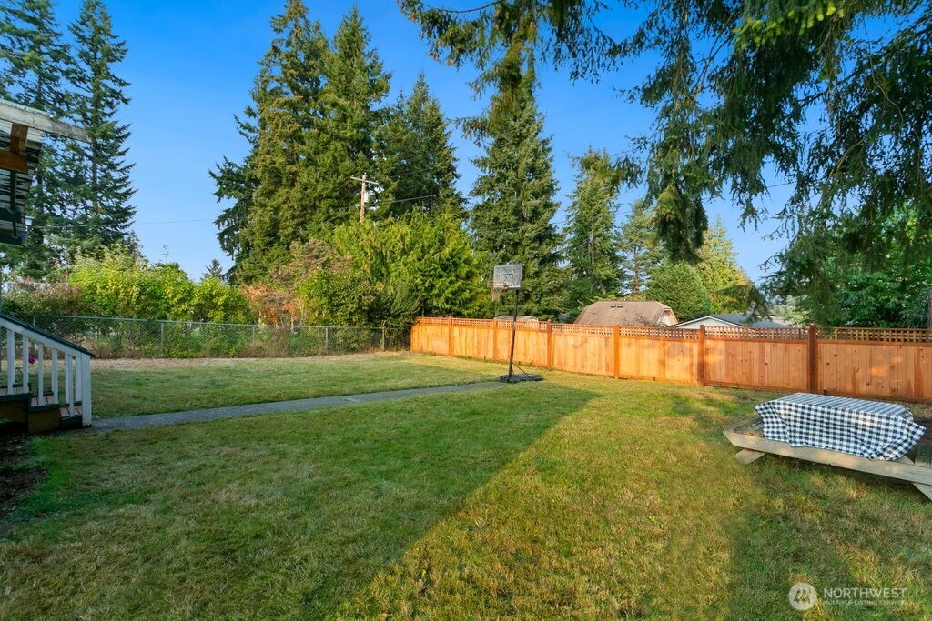 6113 Rockefeller Avenue Everett, WA 98203 - Photo 32 of 32