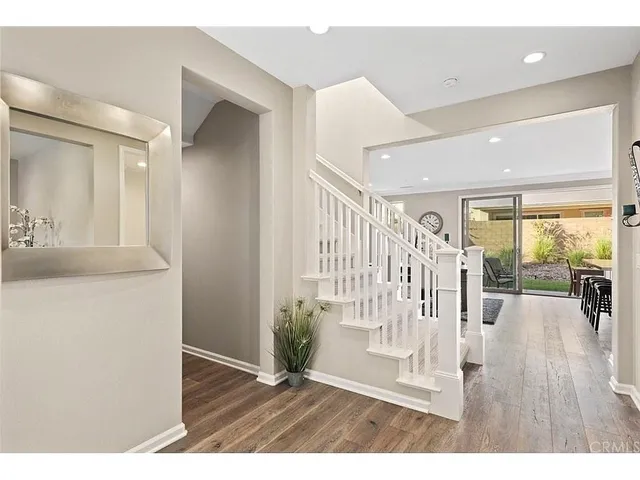 $2,588,800 | 217 Compass, Irvine, CA 92618