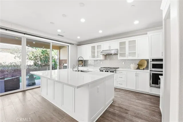 $2,588,800 | 217 Compass, Irvine, CA 92618