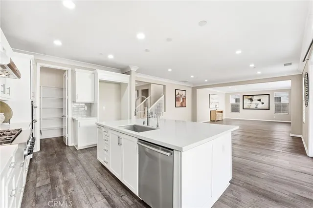 $2,588,800 | 217 Compass, Irvine, CA 92618