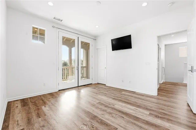 $2,588,800 | 217 Compass, Irvine, CA 92618