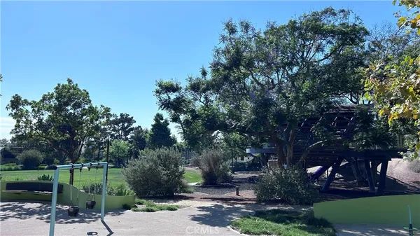 $2,588,800 | 217 Compass, Irvine, CA 92618