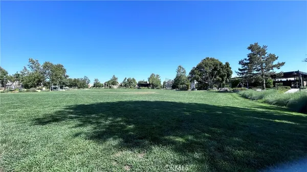 $2,588,800 | 217 Compass, Irvine, CA 92618