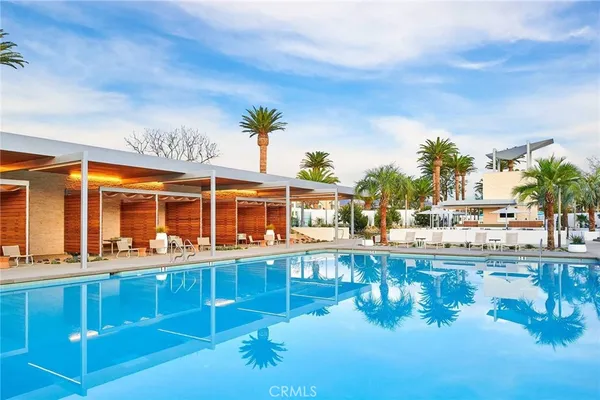 $2,588,800 | 217 Compass, Irvine, CA 92618