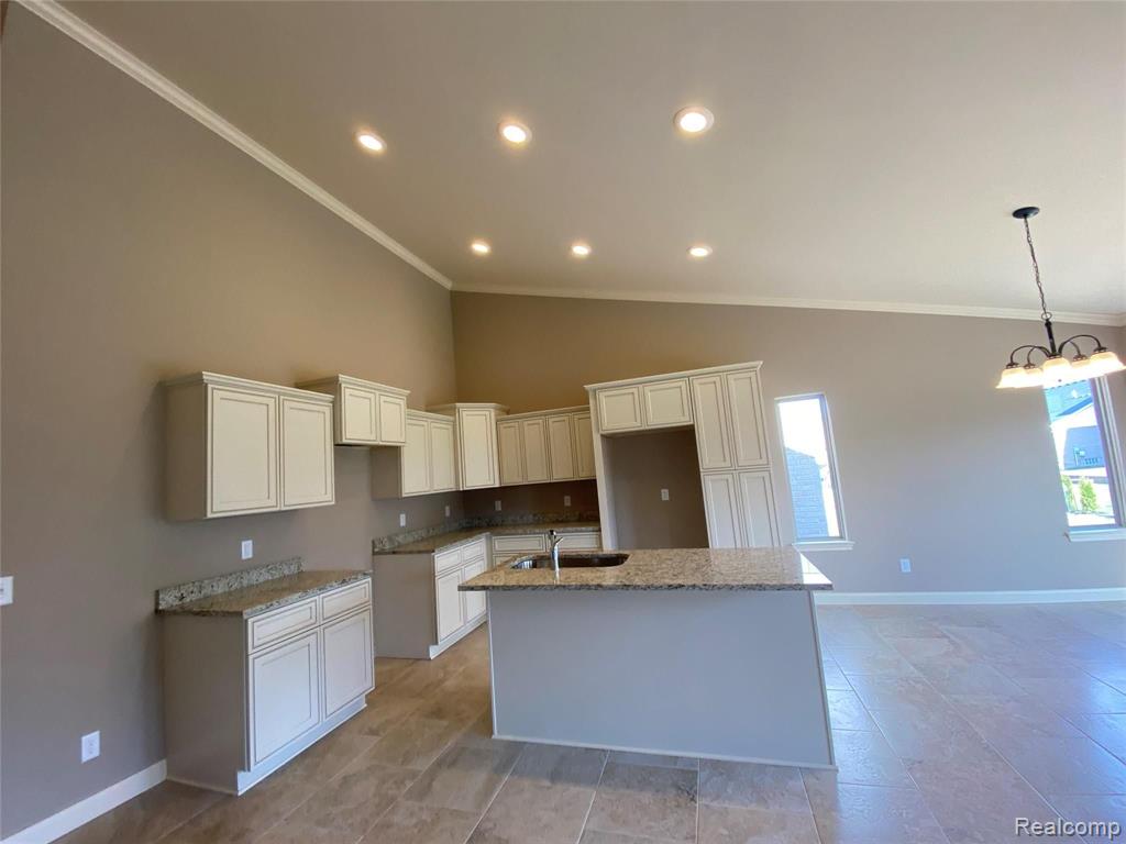 50438 Rory Drive Shelby, MI 48317 - Photo 3 of 23