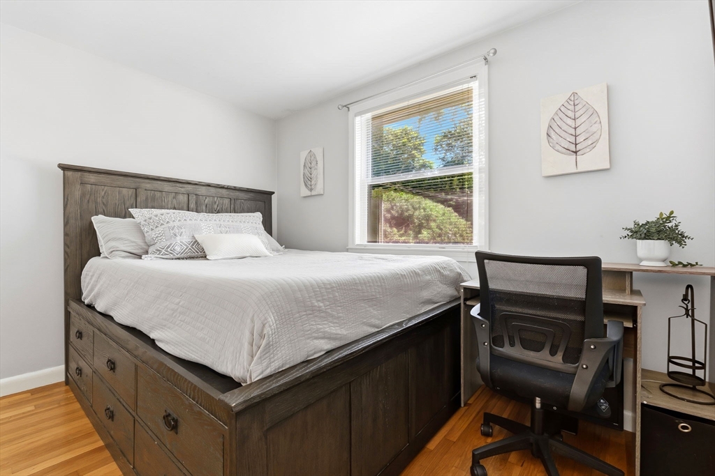 542 Trapelo Road Waltham, MA 02452 - Photo 24 of 42