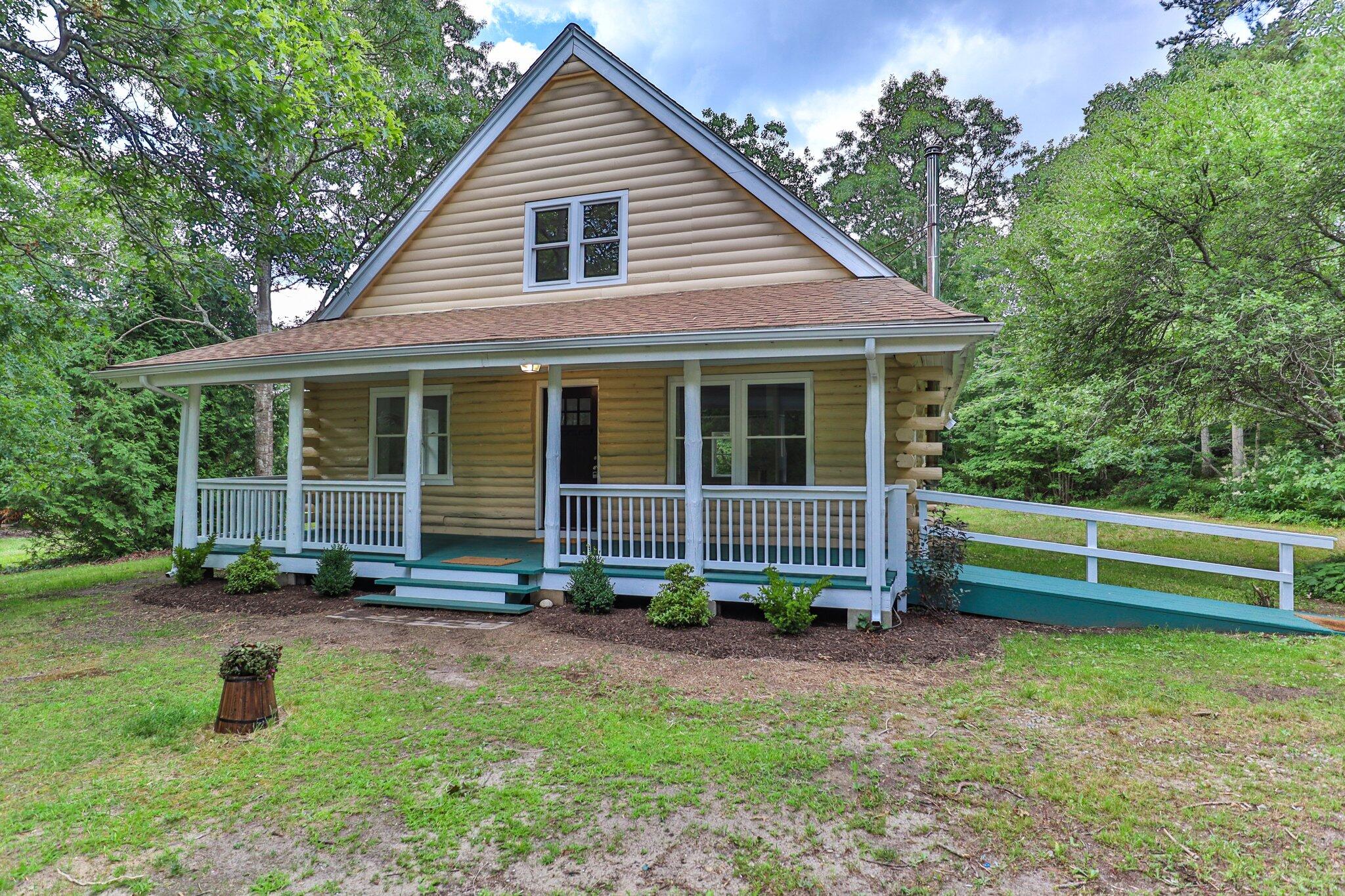 92 John Ewer Road Sandwich, MA 02563 - Photo 5 of 43 8-web-or-mls-92-john-ewer-rd