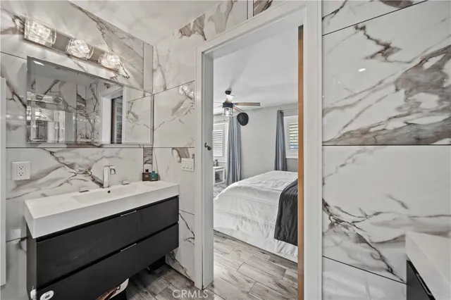 $1,600,000 | 24344 Valley Newhall Ca, Newhall, CA 91321