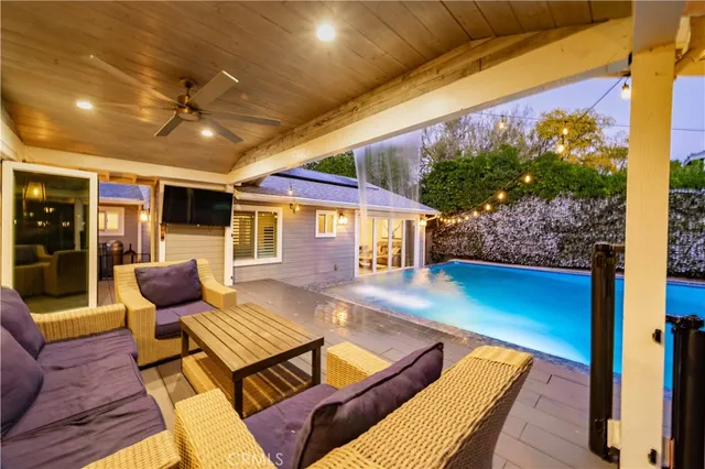 $1,600,000 | 24344 Valley Newhall Ca, Newhall, CA 91321