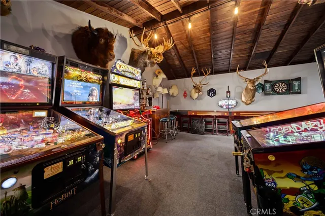 $1,600,000 | 24344 Valley Newhall Ca, Newhall, CA 91321