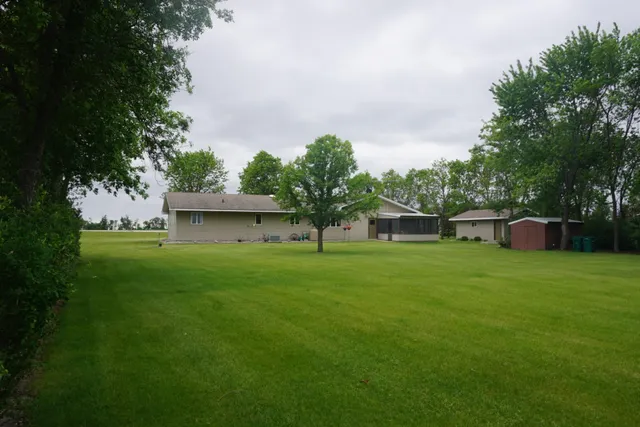 $279,900 | 2088 360th Street, Breckenridge, MN 56520