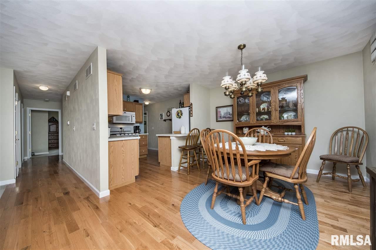 116 Comfort Washington, IL 61571 - Photo 12 of 28 Gallery Image 12