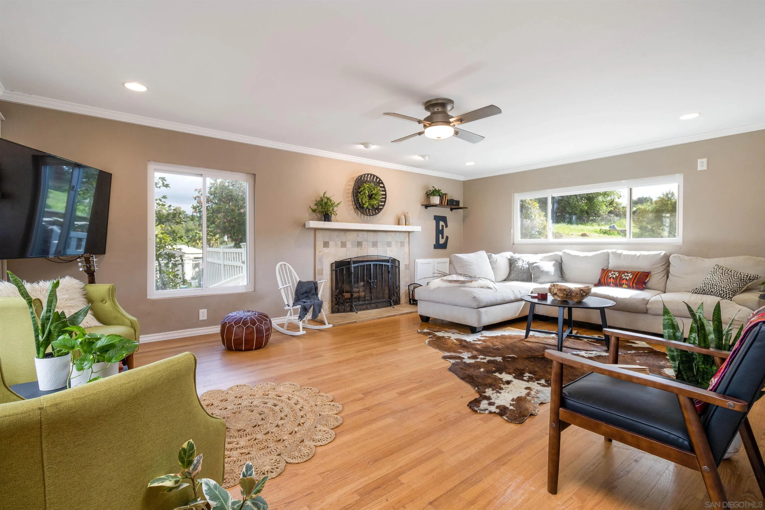 1521 Grove Road El Cajon, CA 92020 - Photo 3 of 26 Gallery Image 3