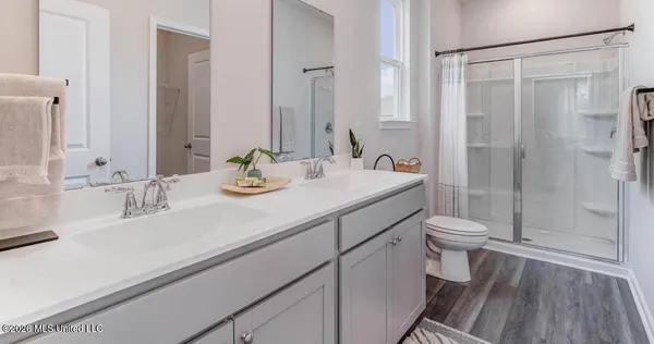$364,990 | 8225 Bankhead Drive, Olive Branch, MS 38654