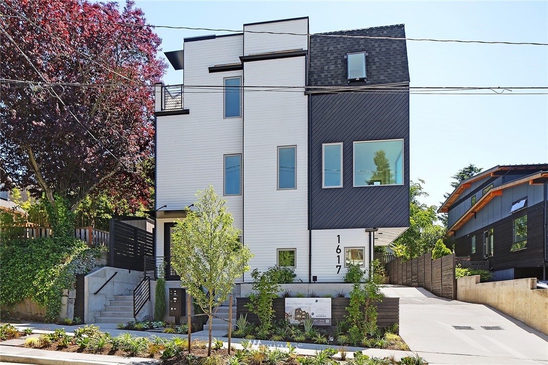 1617 North 48th Street Seattle, WA 98103 - Photo 1 of 20 Gallery Image 1
