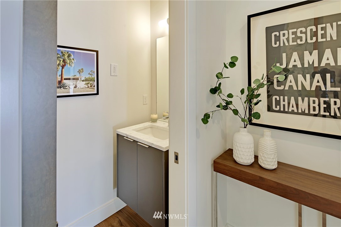 1617 North 48th Street Seattle, WA 98103 - Photo 12 of 20 Gallery Image 12