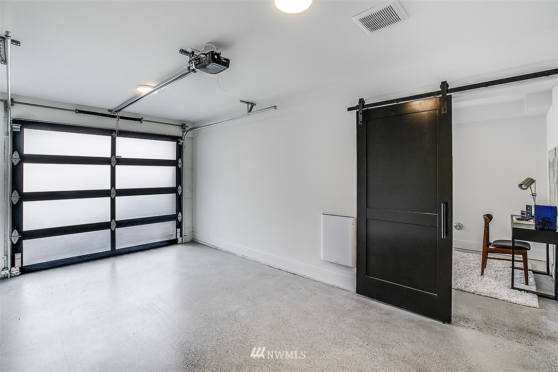 1617 North 48th Street Seattle, WA 98103 - Photo 14 of 20 Gallery Image 14