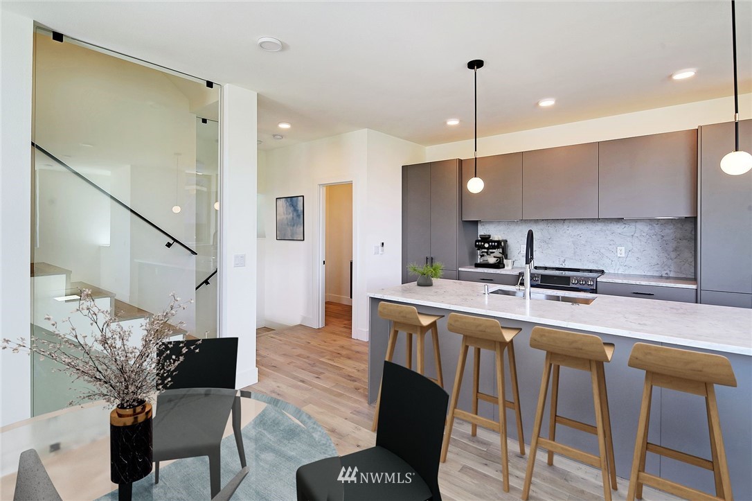 1617 North 48th Street Seattle, WA 98103 - Photo 3 of 20 Gallery Image 3