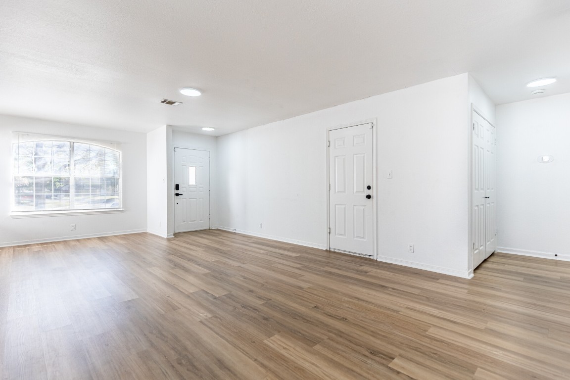 2012 Balsam Way Round Rock, TX 78665 - Photo 6 of 30 Entrance foyer with light wood-type flooring and baseboards