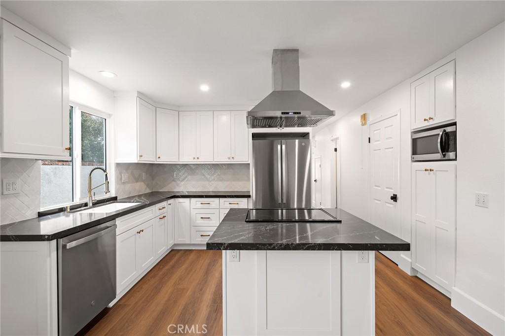 377 Roycroft Avenue Long Beach, CA 90814 - Photo 13 of 35 Kitchen with walk in pantry