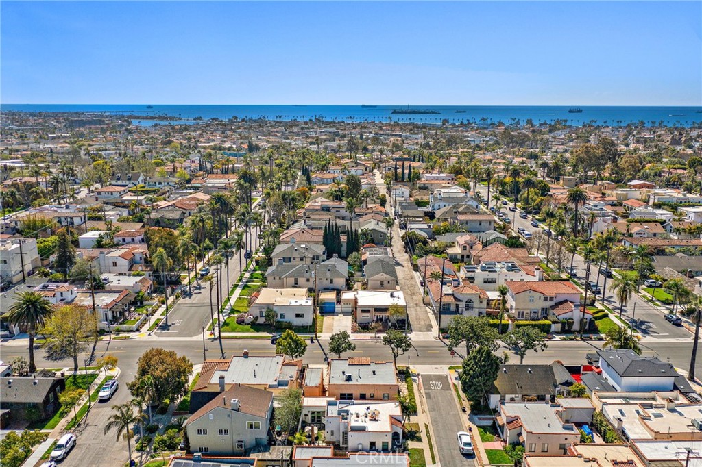 377 Roycroft Avenue Long Beach, CA 90814 - Photo 34 of 35 Close to beach