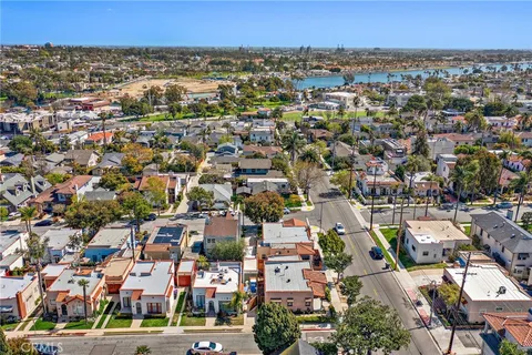 $5,700 | 377 Roycroft Avenue, Long Beach, CA 90814