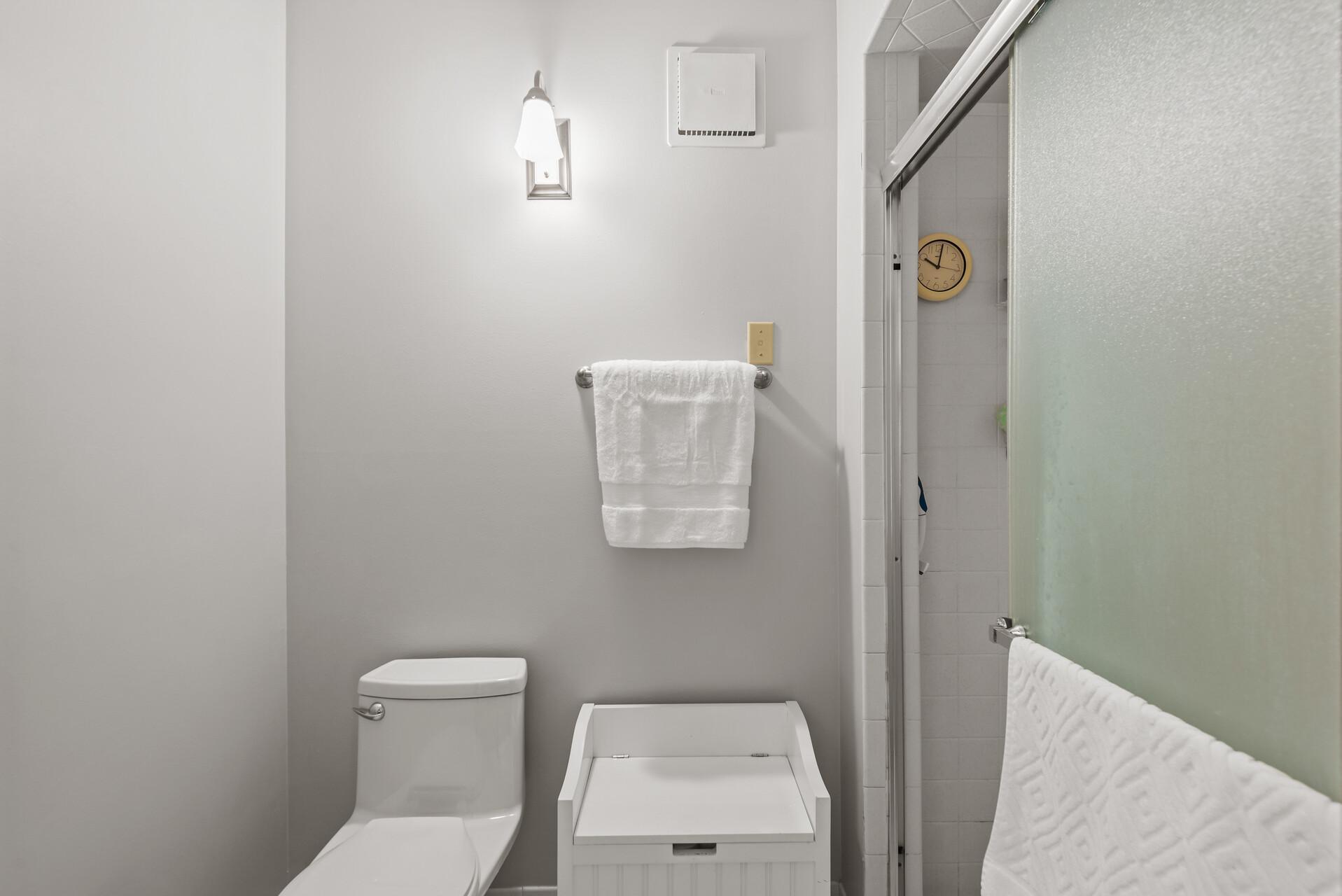 9550 Collegeview Road, Unit 320 Bloomington, MN 55437 - Photo 17 of 32 Gallery Image 17