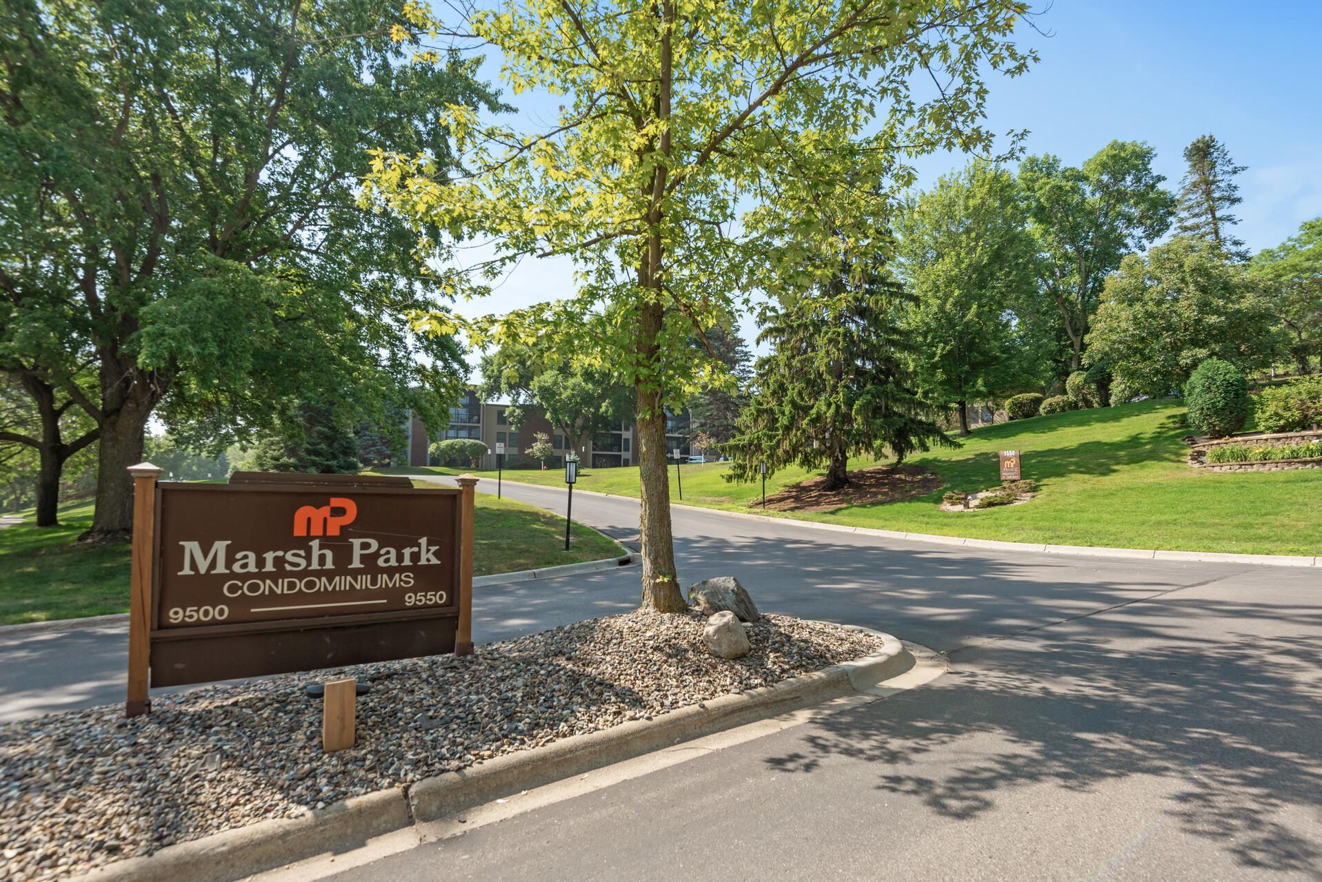 9550 Collegeview Road, Unit 320 Bloomington, MN 55437 - Photo 31 of 32 Gallery Image 31