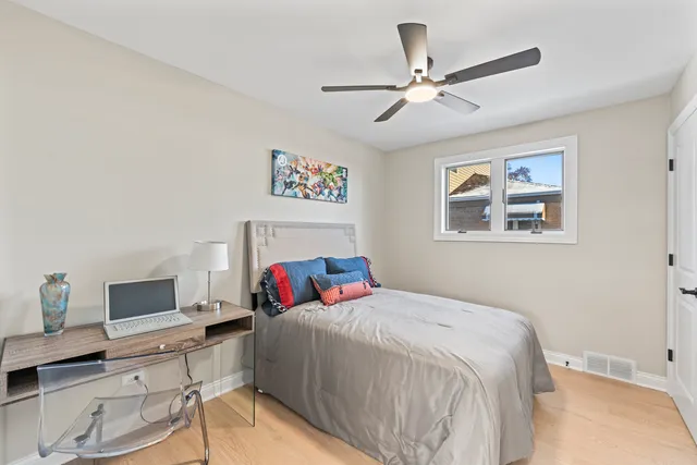 $399,900 | 8169 South Tripp Avenue, Chicago, IL 60652