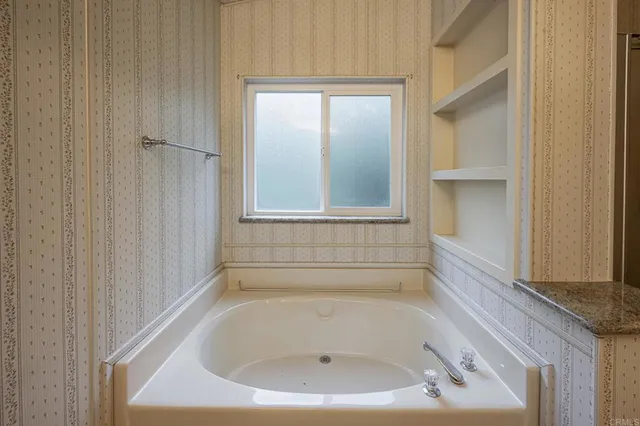 $410,000 | 4650 Dulin Road, Unit 175, Fallbrook, CA 92003