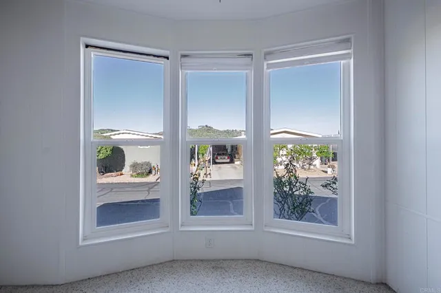 $410,000 | 4650 Dulin Road, Unit 175, Fallbrook, CA 92003