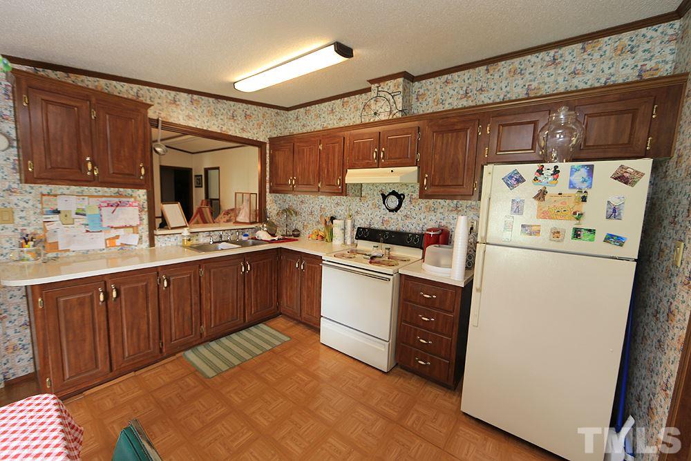 8138 Mt Pleasant Church Road Willow Spring, NC 27592 - Photo 6 of 14 Gallery Image 6