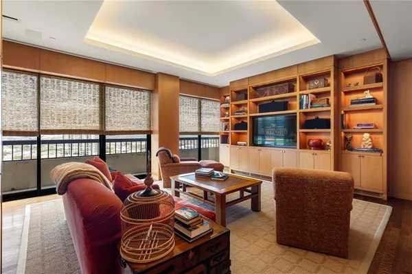 $20,000 | 3831 Turtle Creek Boulevard, Unit PH23B, Dallas, TX 75219