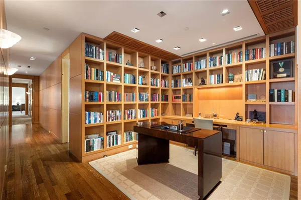 $20,000 | 3831 Turtle Creek Boulevard, Unit PH23B, Dallas, TX 75219