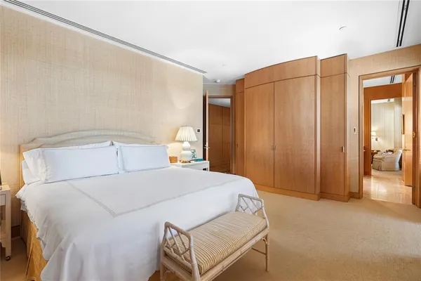 $20,000 | 3831 Turtle Creek Boulevard, Unit PH23B, Dallas, TX 75219