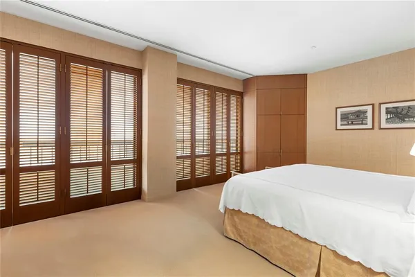 $20,000 | 3831 Turtle Creek Boulevard, Unit PH23B, Dallas, TX 75219